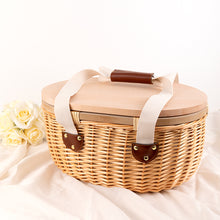 Load image into Gallery viewer, HAMPTON BREEZE AL FRESCO HAMPER
